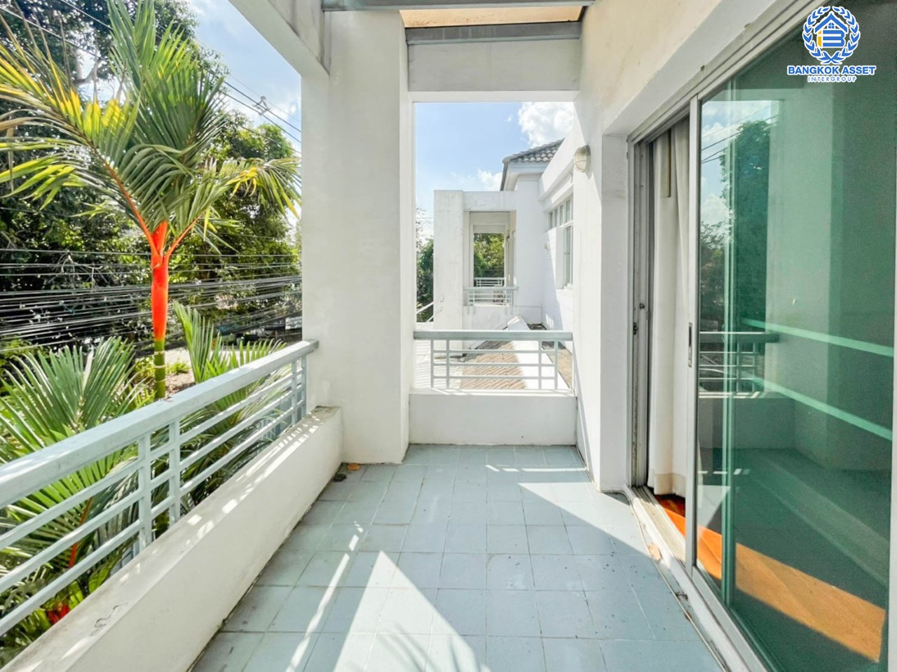 *****บ้านเดี่ยวมือสอง ซอยนาคนิวาส37 หลังใหญ่ เนื้อที่ 99 ตร.ว. ฟังก์ชัน 4 ห้องนอน 3 ห้องน้ำ 3 ที่จอดรถ บนทำเลใจกลางเมือง! เชื่อมต่อทั้ง ถ.ประเสริฐมนูญกิจ, ถ.ลาดพร้าว, ถ.รามอินทรา ใกล้ The Walk เกษตรนวมินทร์, ทางด่วน"ฉลองรัช"